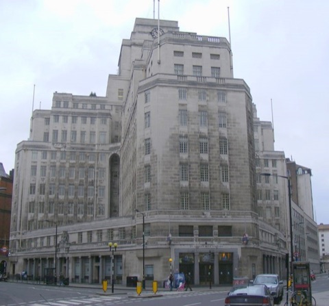 55 Broadway , designed by Charles Holden , built 1927–29. This is the headquarters of London Underground above St. James's Park Underground station