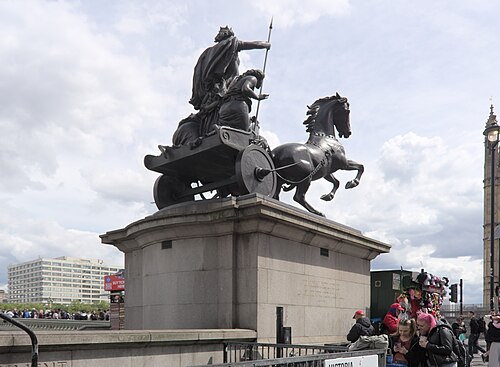 Thornycroft's bronze of Boadicea and her daughters in their chariot at the end of Westminster Bridge