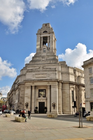 Freemasons’ Hall , headquarters of the United Grand Lodge of England , located in Great Queen Street . Note Camden benches