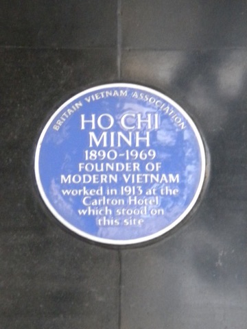 The plaque to Ho Chi Minh on New Zealand House, Haymarket