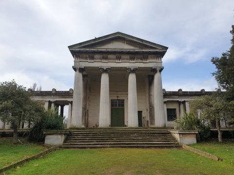 The colonnaded Anglican chapel at Kensal Green Cemetery