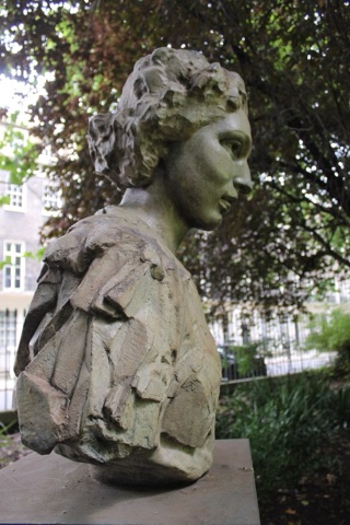 Karen Newman's bust of Noor Inayat Khan in Gordon Square