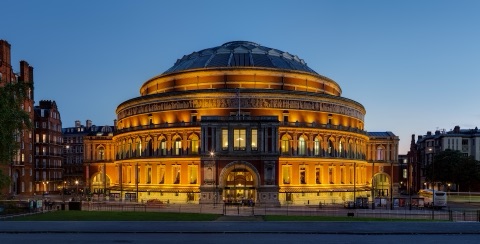 The Royal Albert Hall , as viewed from the Albert Memorial in Kensington Gardens , London . This is a 36 segement stitch (3 rows × 4 columns × 3 bracketed exposures)