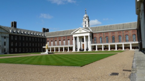 Courtyard of the Royal Hospital Chelsea (south front)