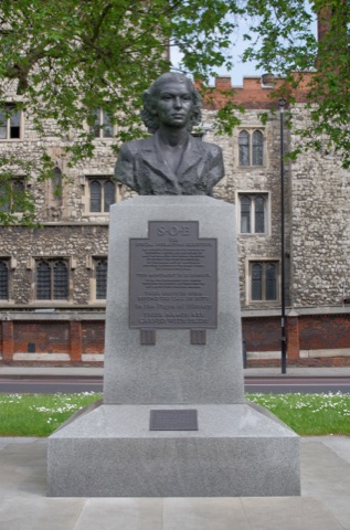 A war memorial on the south bank of the Thames, dedicated to the Special Operations Executive (SOE)