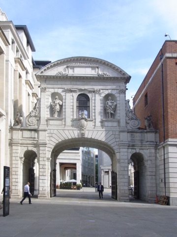 Temple Bar Gate in Paternoster Square