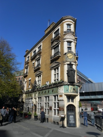 Blackfriars Court, just on the north side of the bridge. Art Nouveau style and a Grade II listed building